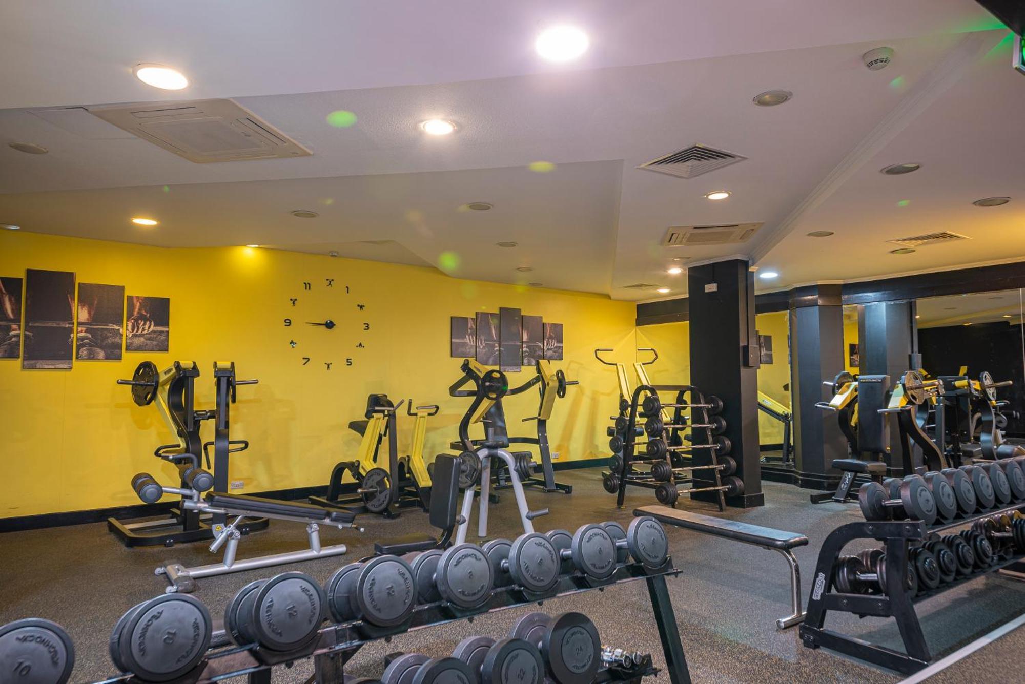 Aparthotel The 5*
